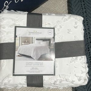Threshold duvet cover set king